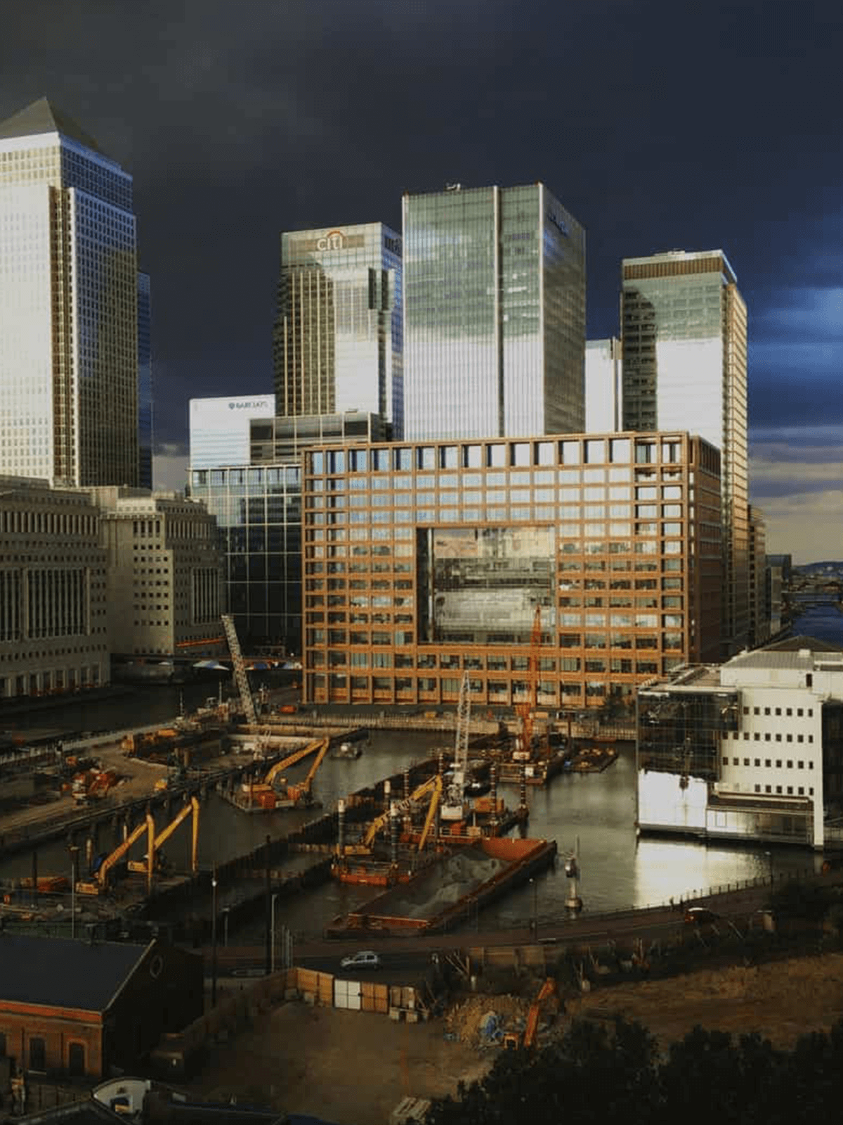 تولید چراغ صنعتی